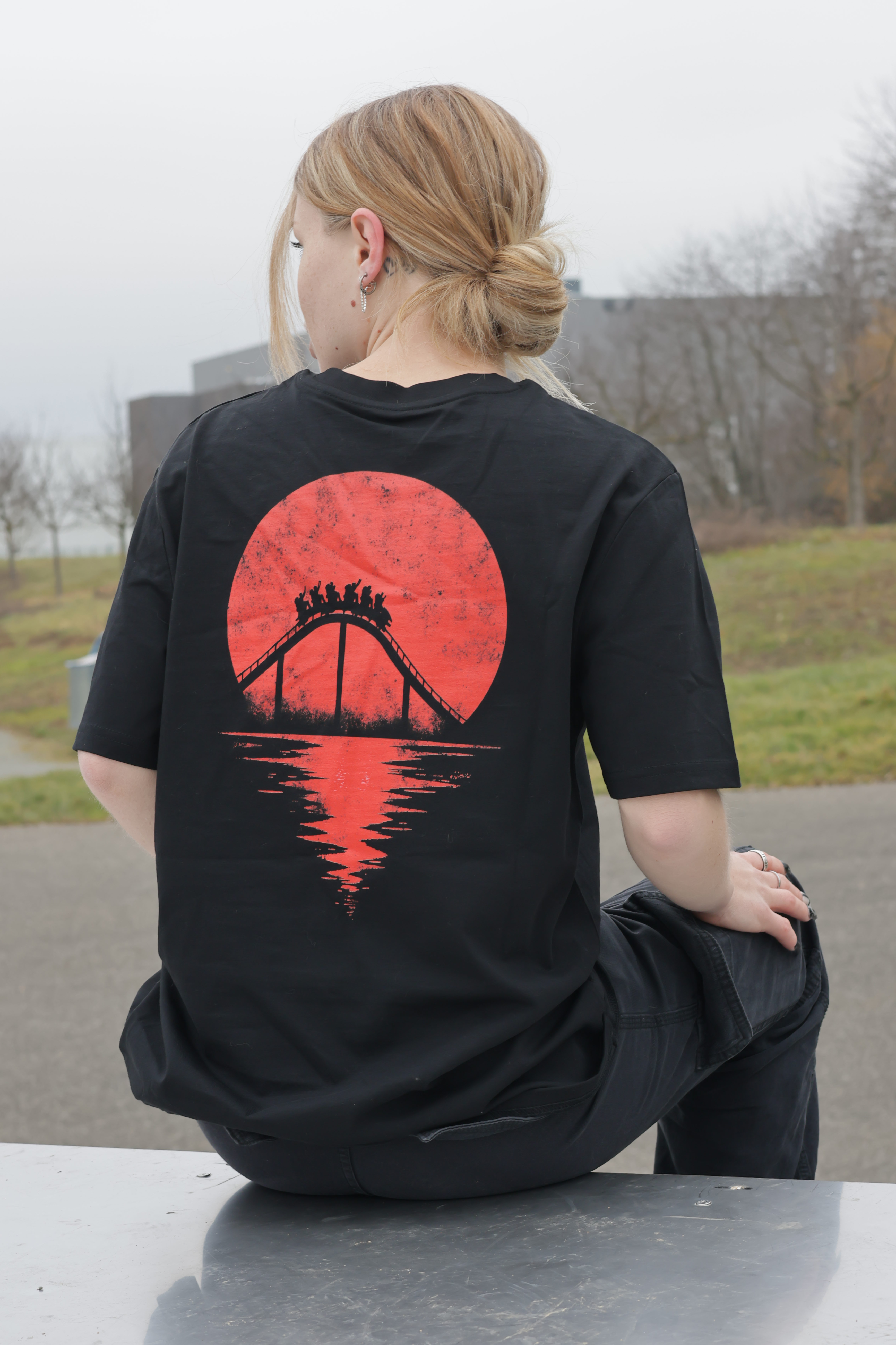 T-shirt Red Moon Unisexe